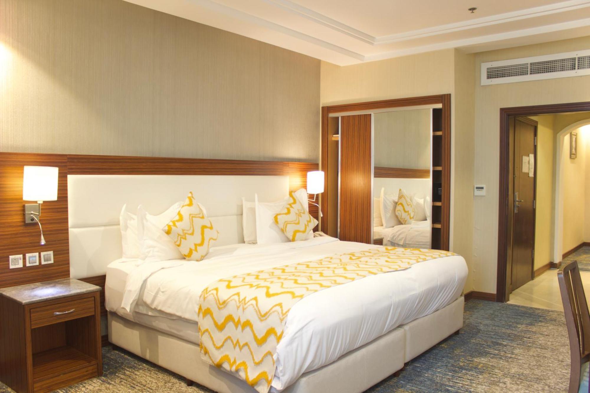 Taj Al Worood Hotel Djedda Buitenkant foto